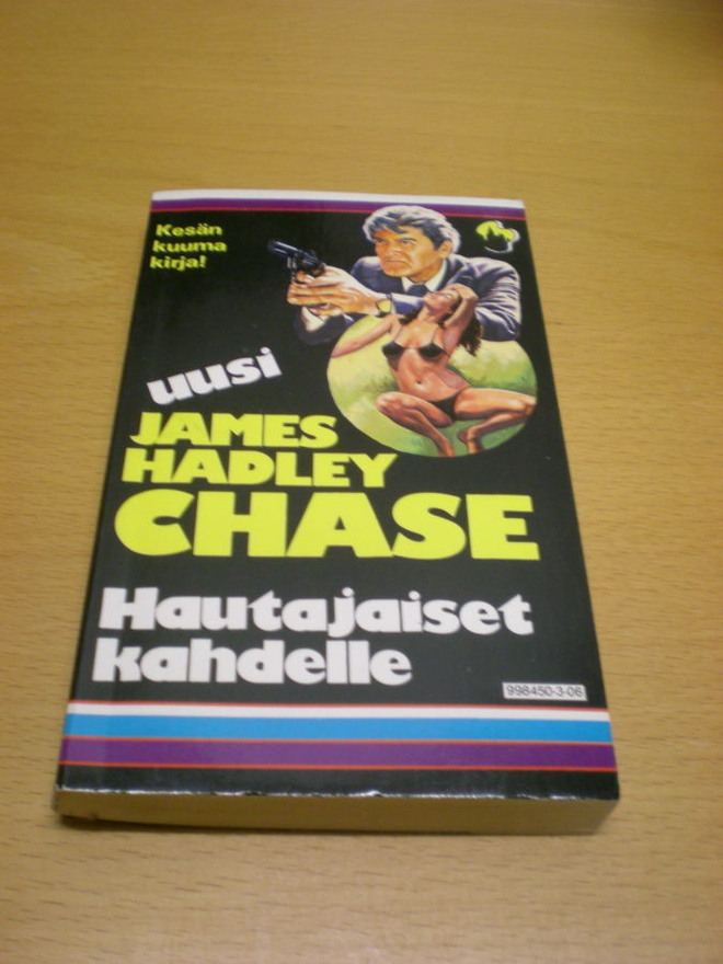 James Hadley Chase: Hautajaiset kahdelle