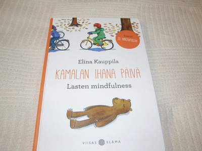 Elina Kauppila Kamalan ihana päivä