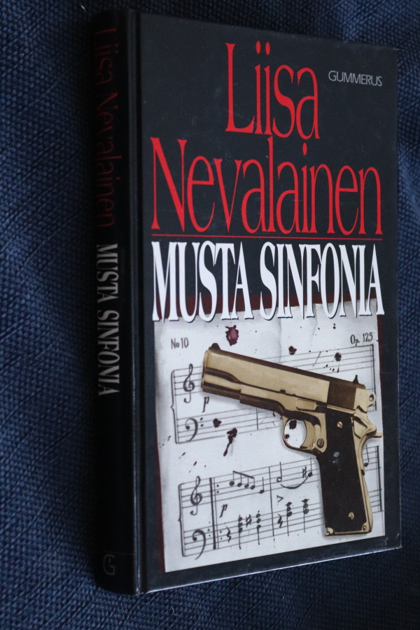 Liisa Nevalainen : Musta sinfonia ( 3.p. 1991 )