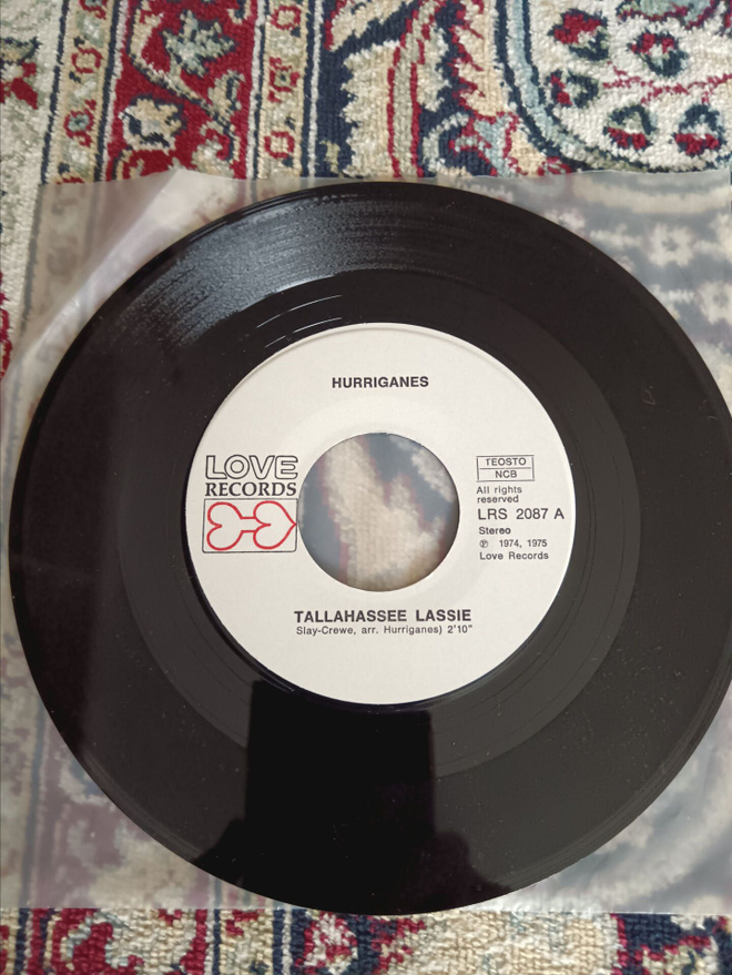 Hurriganes - Tallahassee Lassie / It Ain't What You Do 1974