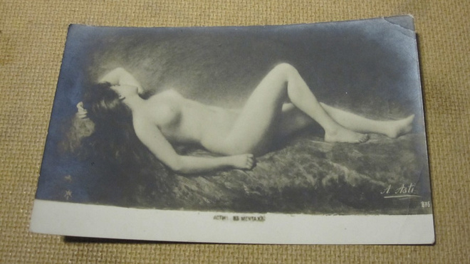 vintage pin-up postikortti - 1900-luku alku