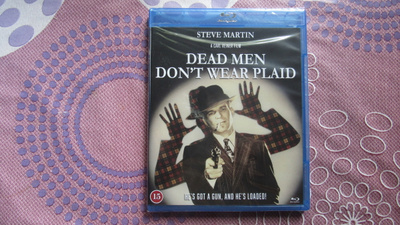 Dead Men Don't Wear Blu-ray