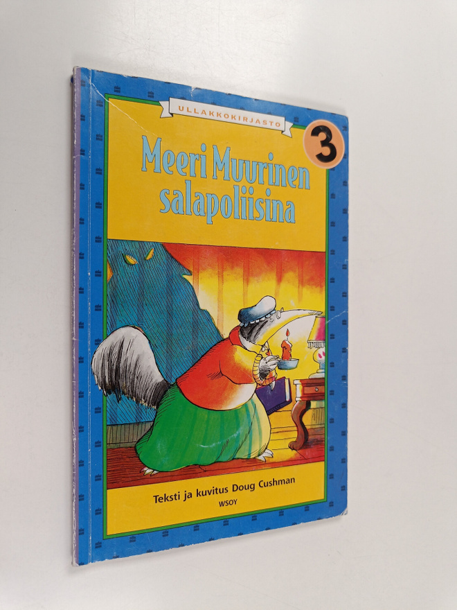 Doug Cushman : Meeri Muurinen salapoliisina