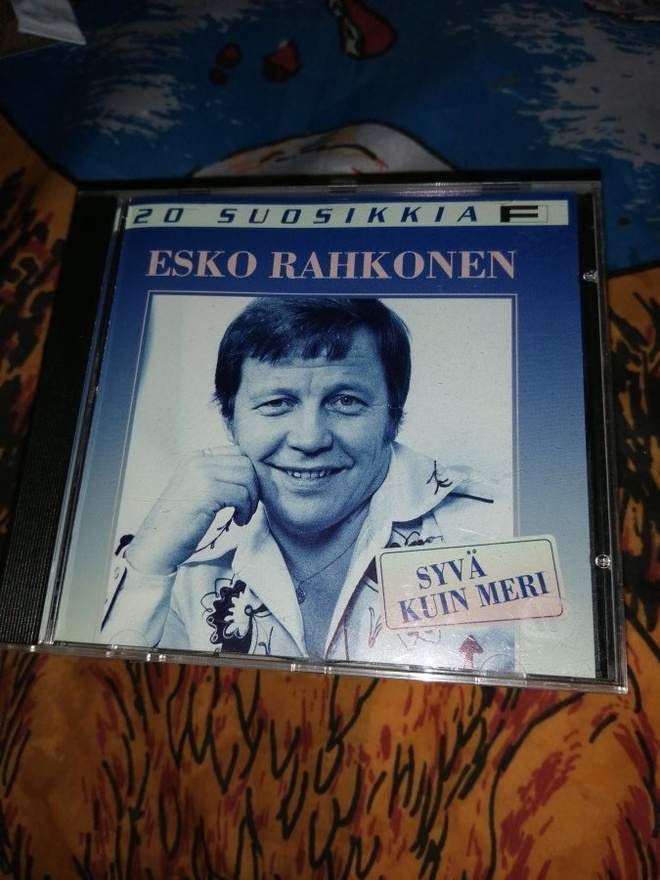 Esko Rahkonen 20 Suosikkia Syvä Kuin Meri