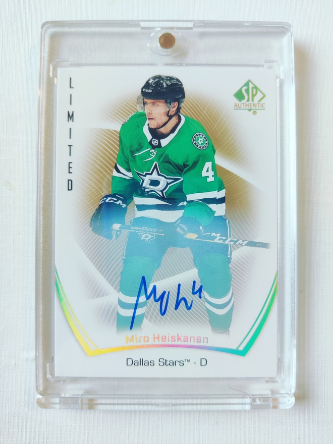 Miro Heiskanen - 21-22 SP Limited Gold Auto