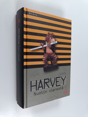 John Harvey : Nuotin vierestä