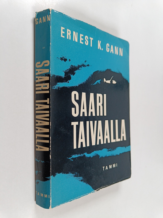 Ernest K. Gann : Saari taivaalla