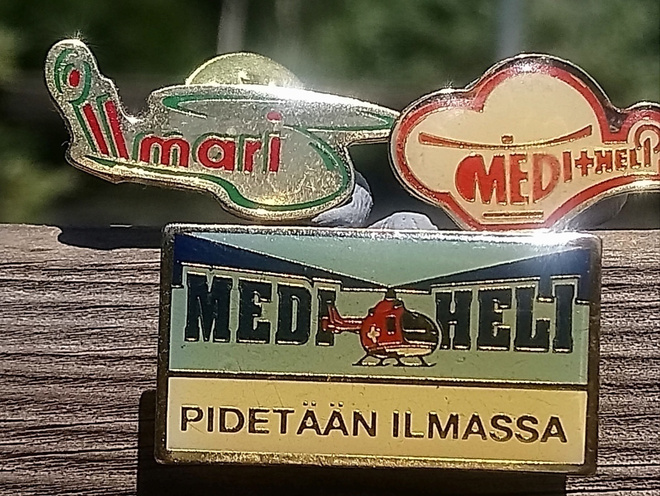 Mediheli ja Ilmari - 3 Pinssiä. Hyväkuntoiset. Halkaisija -