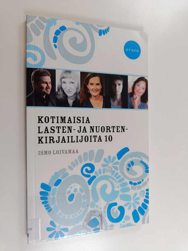 Kotimaisia lasten ja nuortenkirjailijoita 10