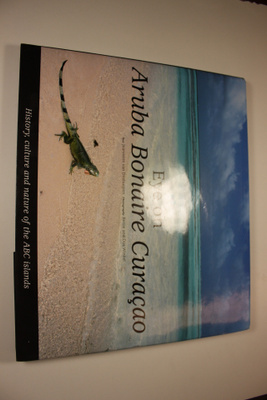 Jeannette van ym. Ditzhuijzen : Eye on Aruba Bonaire Curacao