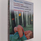 Kirjavaliot - Macdonald, Patricia : Valheiden taakka / Ir... - pikkukuva 1
