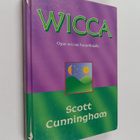 Scott Cunningham : Wicca : opas wiccan harjoittajalle - pikkukuva 1