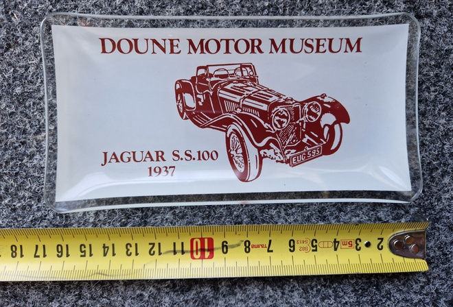 Jaguar S.S 100. Vintage tuhkakuppi hieno