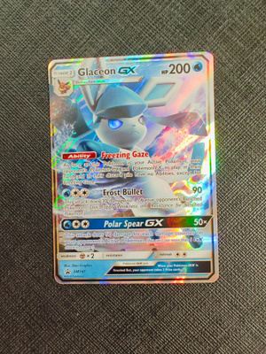 Glaceon GX Black Star Promo SM147 Sun & Moon