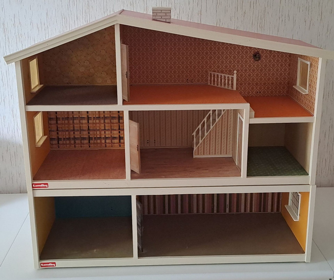 Lundby nukkekoti 80-luvulta