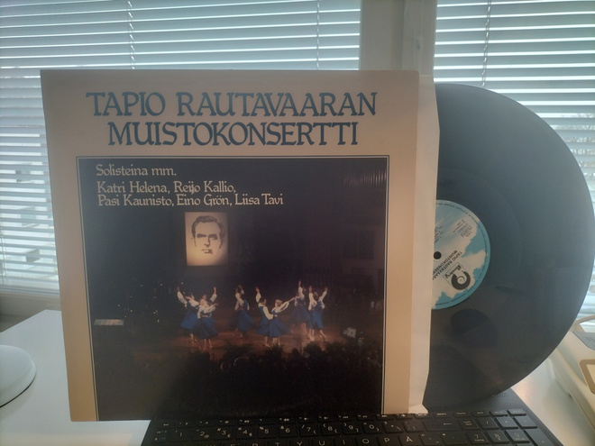 V/A, Tapio Rautavaaran muistokonsertti, LP -80 UPEA KUNTO !!