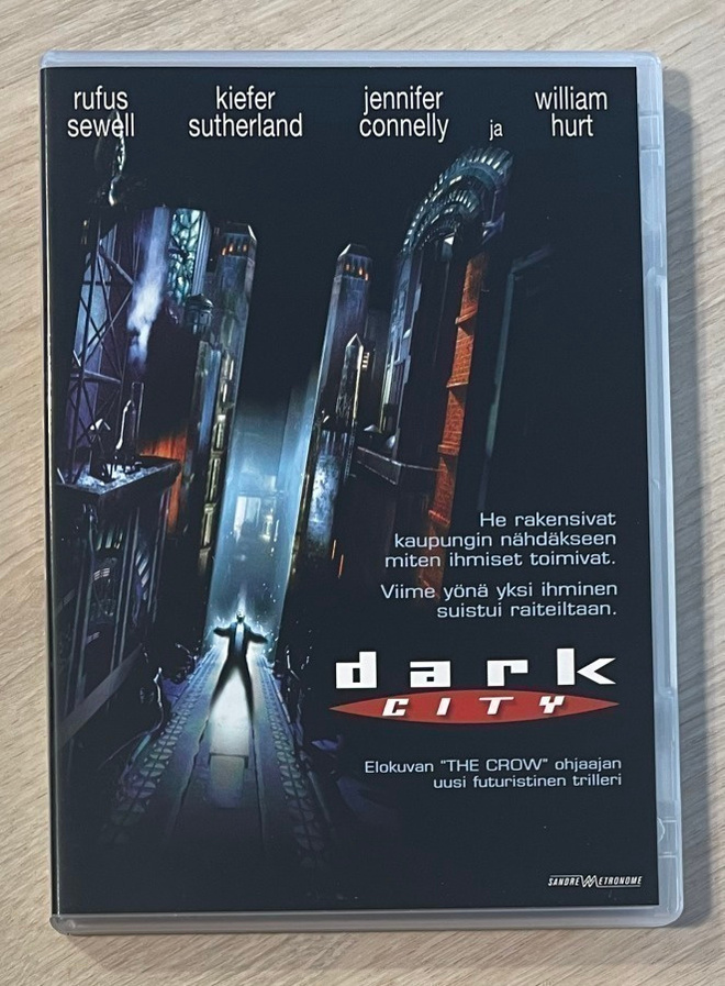 Alex Proyas: DARK CITY (1998) Kiefer Sutherland