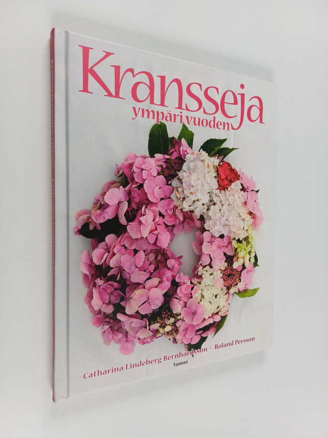 Catharina Lindeberg-Bernhardsson : Kransseja ympäri vuoden