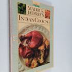 Madhur Jaffrey : Madhur Jaffrey's Indian Cooking - pikkukuva 1