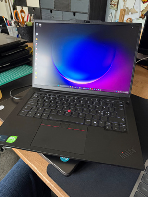 ThinkPad P14s Gen 5 (Intel Ultra 9, 64 Gt RAM, 2Tt M.2 SSD