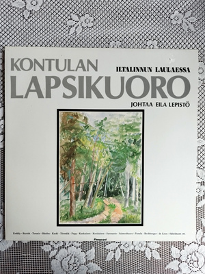Kontulan Lapsikuoro Iltalinnun laulaessa johtaa Eila Lepistö