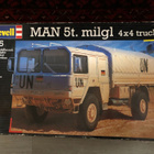 Revell MAN 5t.milgl 1/35 pienoismalli - pikkukuva 1