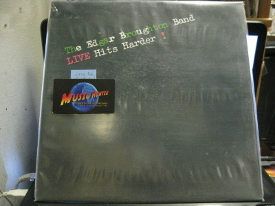 EDGAR BROUGHTON BAND - LIVE HITS HARDER M-/M- LP