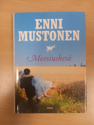 Enni Mustonen: Morsiuskesä