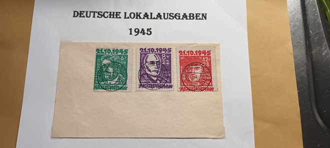 Natsismin uhreja. Ensipäivä nappiloistot. 21.10.1945.