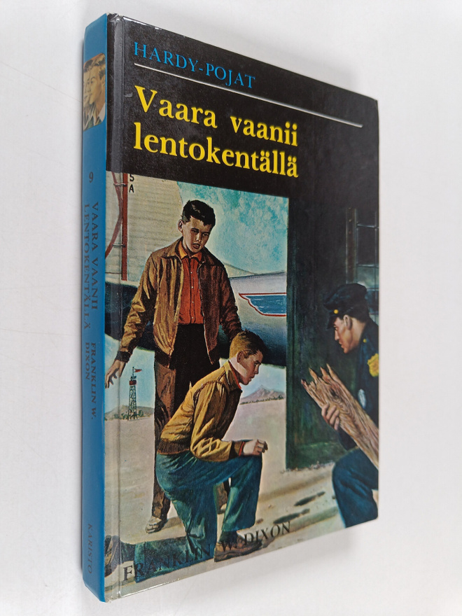 Franklin W. Dixon : Vaara vaanii lentokentällä