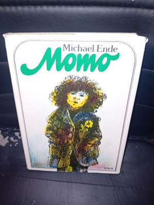 Michael Ende : Momo ( SIS POSTIKULU )