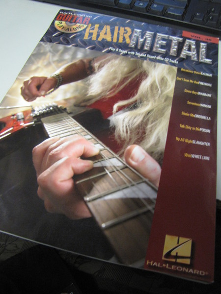 HAL LEONARD - HAIR METAL VOL. 35 TABULATUURIKIRJA