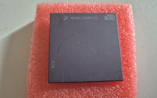 Amiga: Motorola 68060 prosessori (MC68LC060RC50)