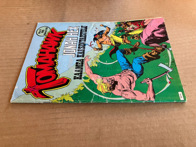 TOMAHAWK 8/1976