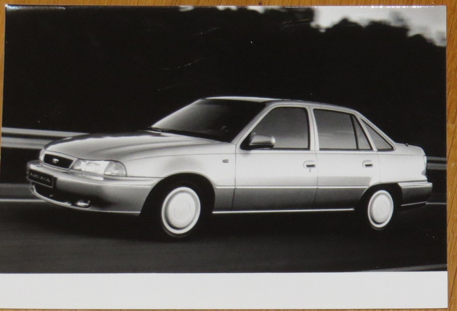 1990 Daewoo Nexia pressikuva - KUIN UUSI