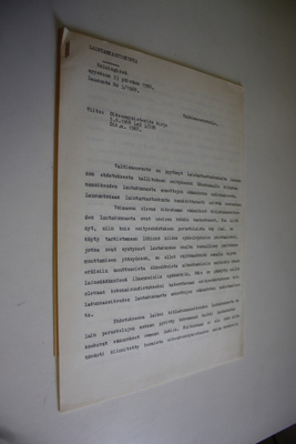 Laintarkastuskunnan lausunto valtinoneuvostolle n:o 4/196...