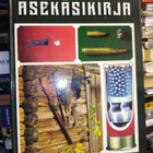 Timo Hyytinen : Metsästäjän asekäsikirja ( SIS POSTIKULU) - pikkukuva 1