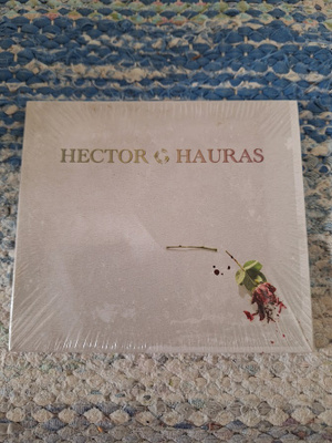 Hector-Hauras DIGIPACK-Muovissa
