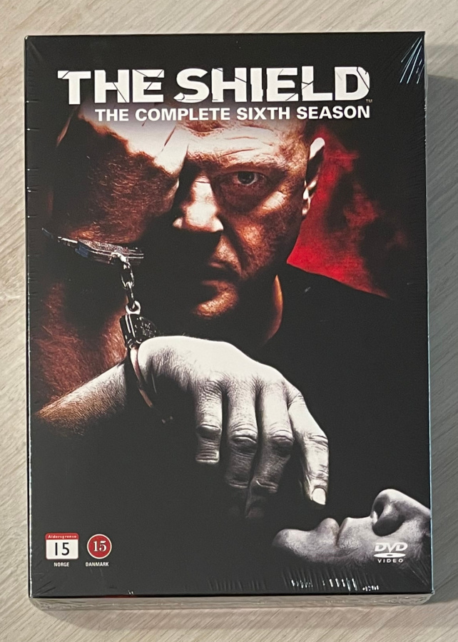 Shield - lain varjolla: Kausi 6 (2007) 4DVD (UUSI)