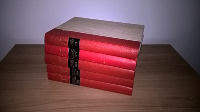 Poliisi kertoo - kirjat 5 kpl - v. 1973 1979 1988 1989 1991