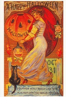 Halloween noidalla iso kurpitsa