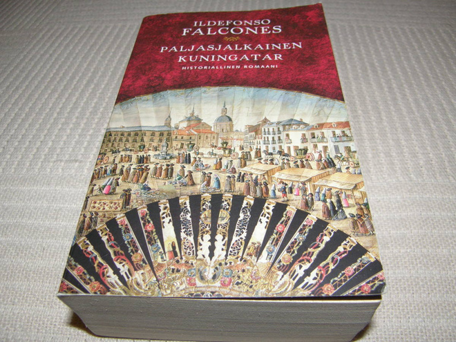 Ildefonso Falcones Paljasjalkainen kuningatar  -nid