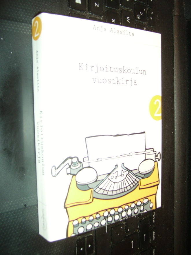 Anja Alasilta : Kirjoituskoulun vuosikirja 2 ( EIPK )