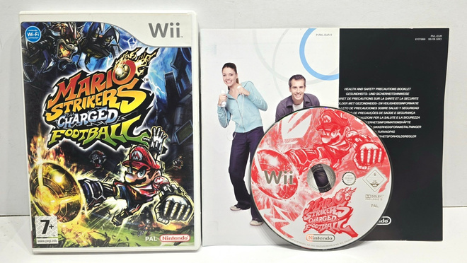 WII - Mario Strikers Charged Football