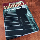 Henning Mankell: Pyramidi - pikkukuva 1