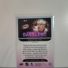 2020-21 Upper Deck - Dazzlers Blue #DZ-9 Sebastian Aho - pikkukuva 2