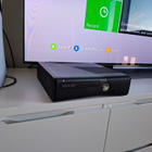 Xbox 360 Elite 250 gigan kovalevyllä + 3 peliä - pikkukuva 2