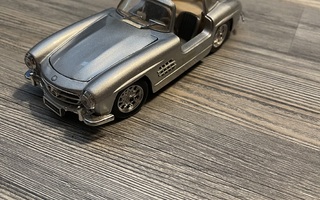 Mercedes-Benz 300SL (1954) 1/24