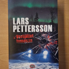 Lars Pettersson - Verijäljet lumessa - pikkukuva 1