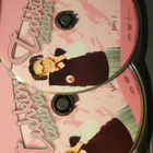 TUHKIMOTARINA 1. DVD - pikkukuva 3